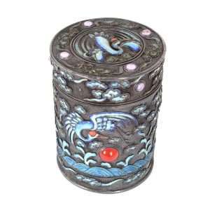 Scatola in argento corallo pietre dure e smalti Tibet XIX sec.