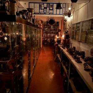 Wunderkammer storia della comunicazione: Telegrafia Telefonia Radiofonia Elettricità Fisica dal 1830 al 1930 a Milano dal 16 al 26 Gennaio 2025